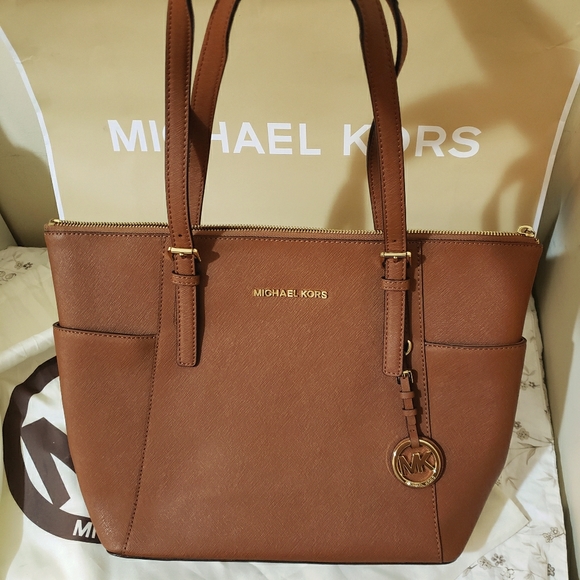 MK | Tote - Picture 2 of 3